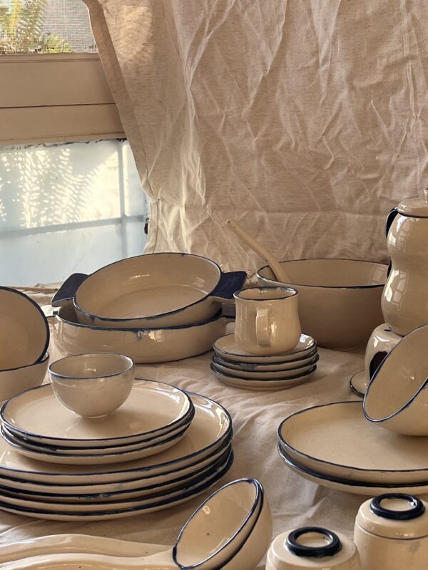 Blue Accent- Dinner Set - Image 4